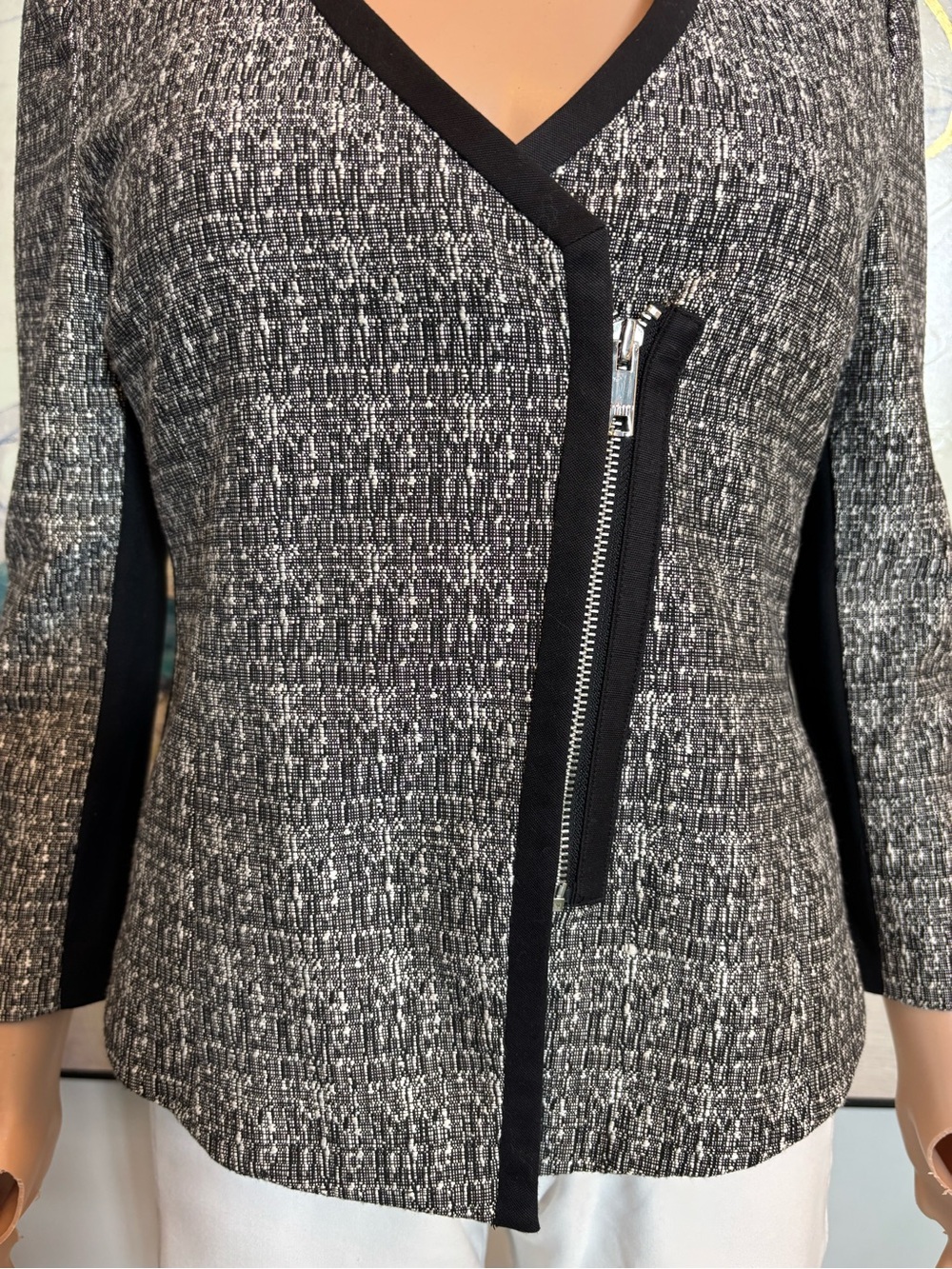 DKNYC Gray Tweed Zip-Front Blazer with Black Trim - Picture 3 of 14